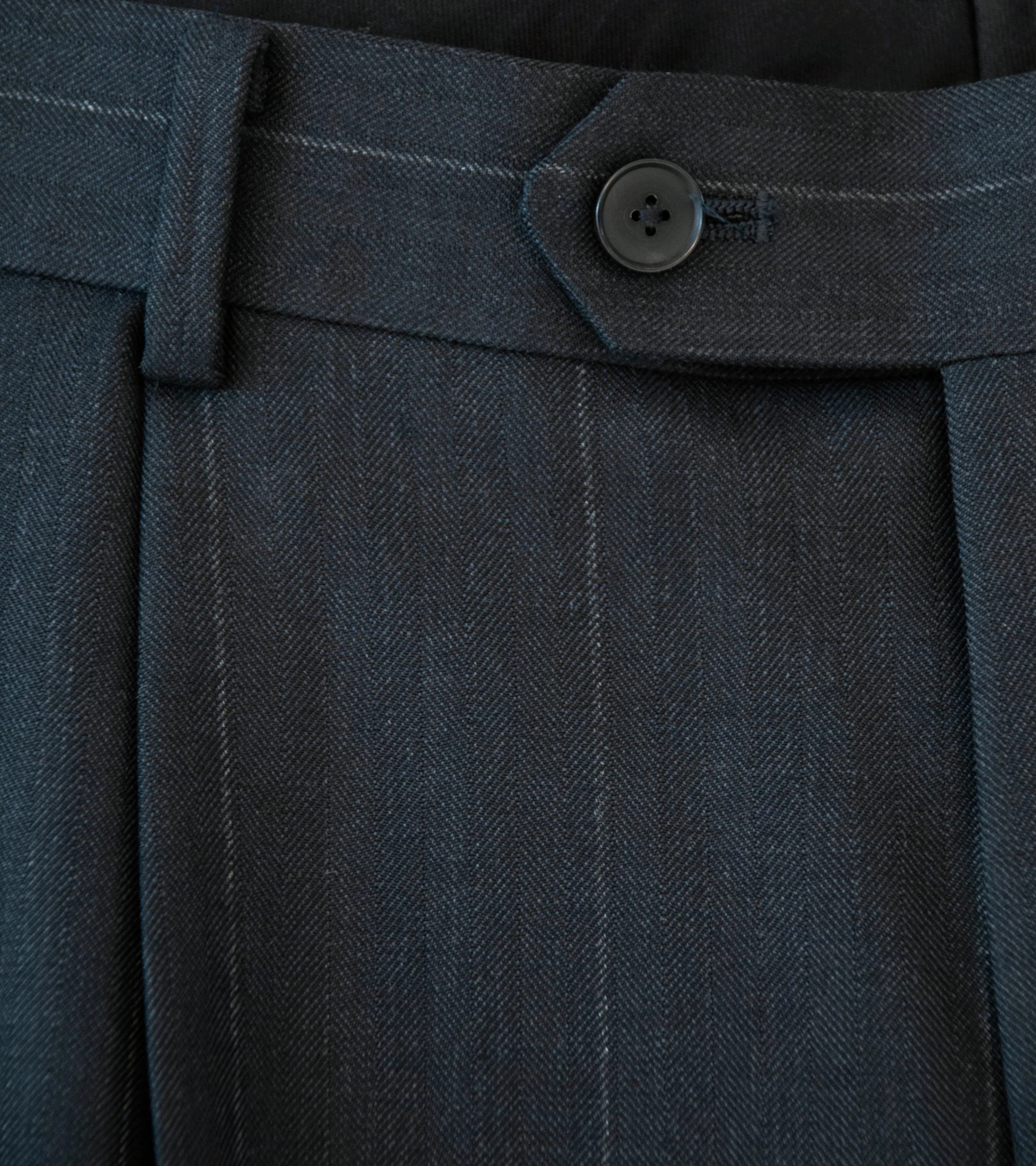 Auralee 'Bluefaced Wool Two Tuck Slacks' (Charcoal Navy Stripe) - Image 4