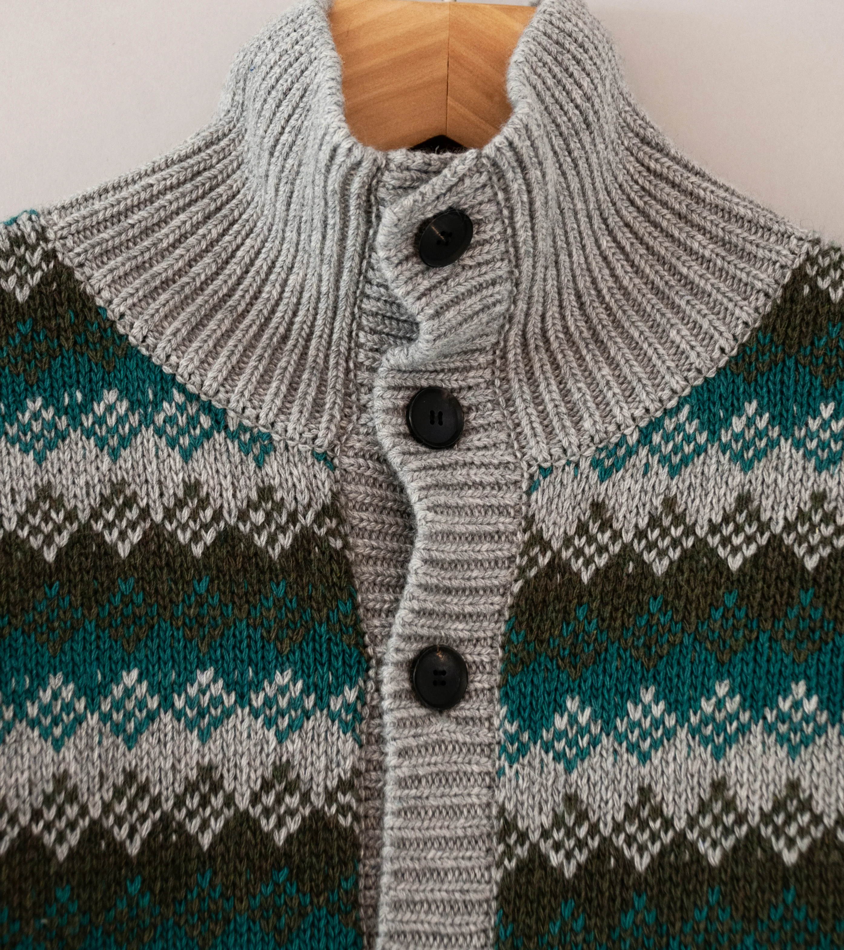 Auralee 'Cashmere Jacquard Knit High Neck Cardigan' (Gray Green) - Image 7