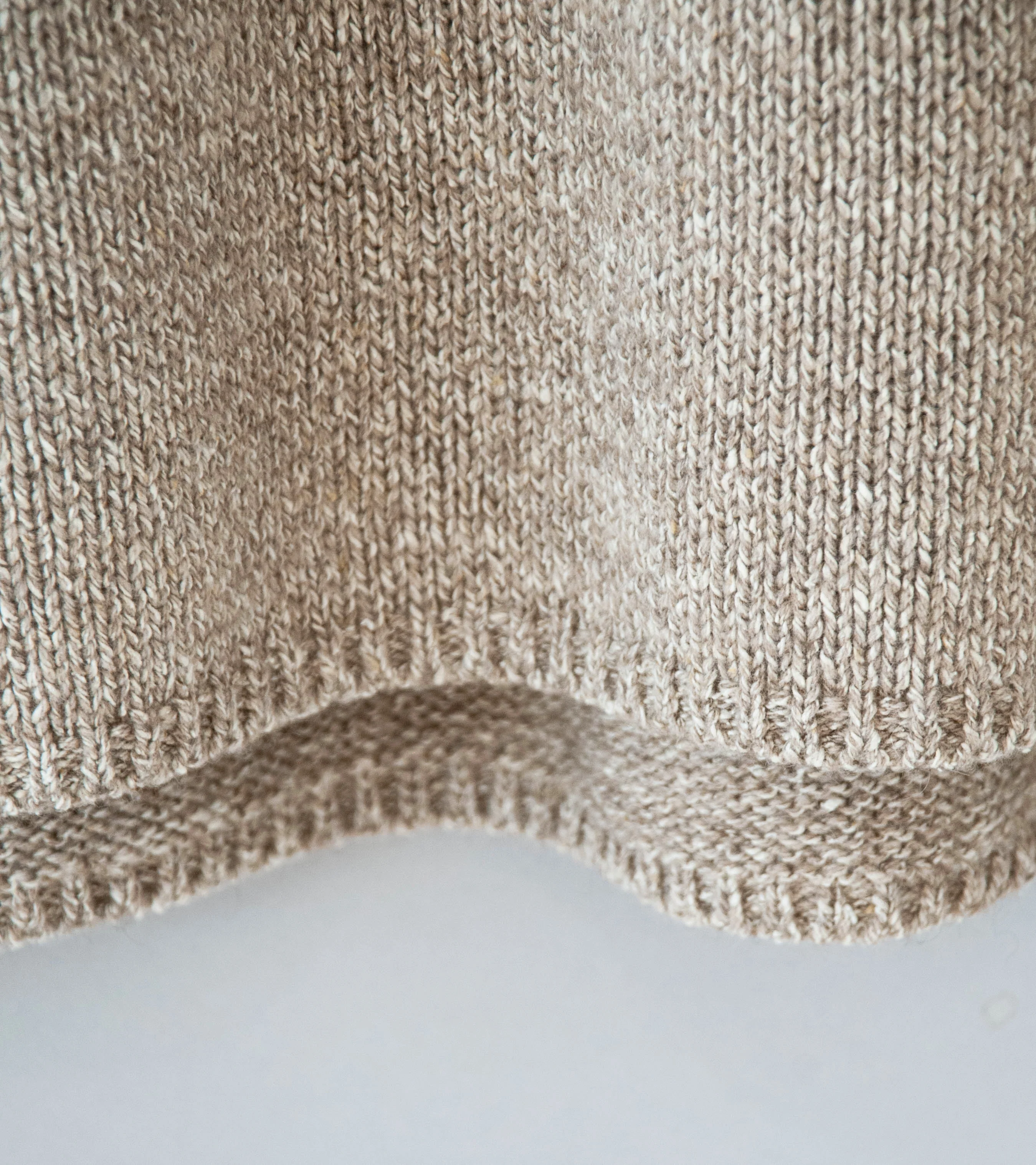 Auralee 'Cashmere Silk Melange Knit P/O' (Mix Beige) - Image 4