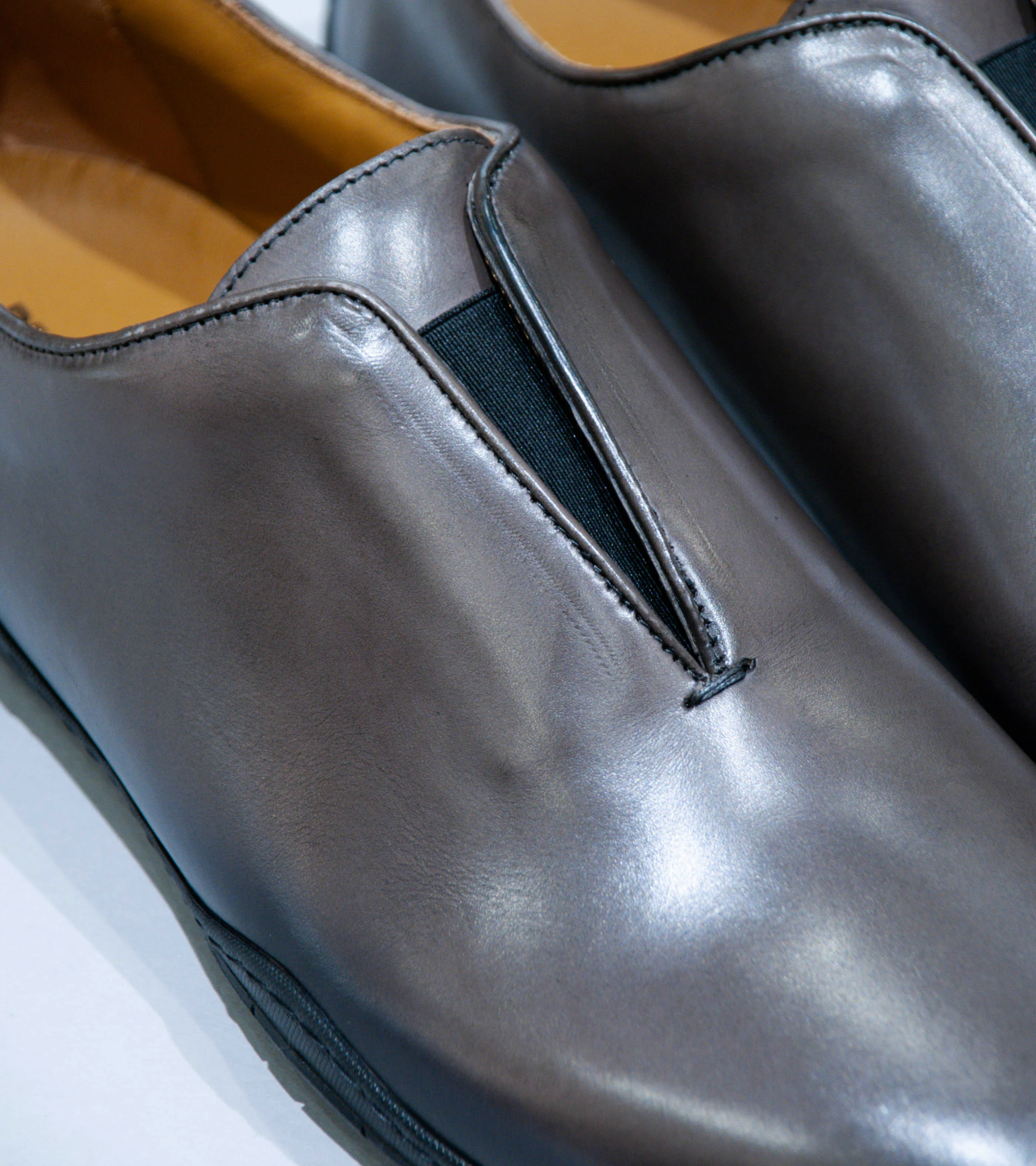 DERRICK 'Oxford Runner' (Taupe Hand Burnished Calf Leather) - Image 3