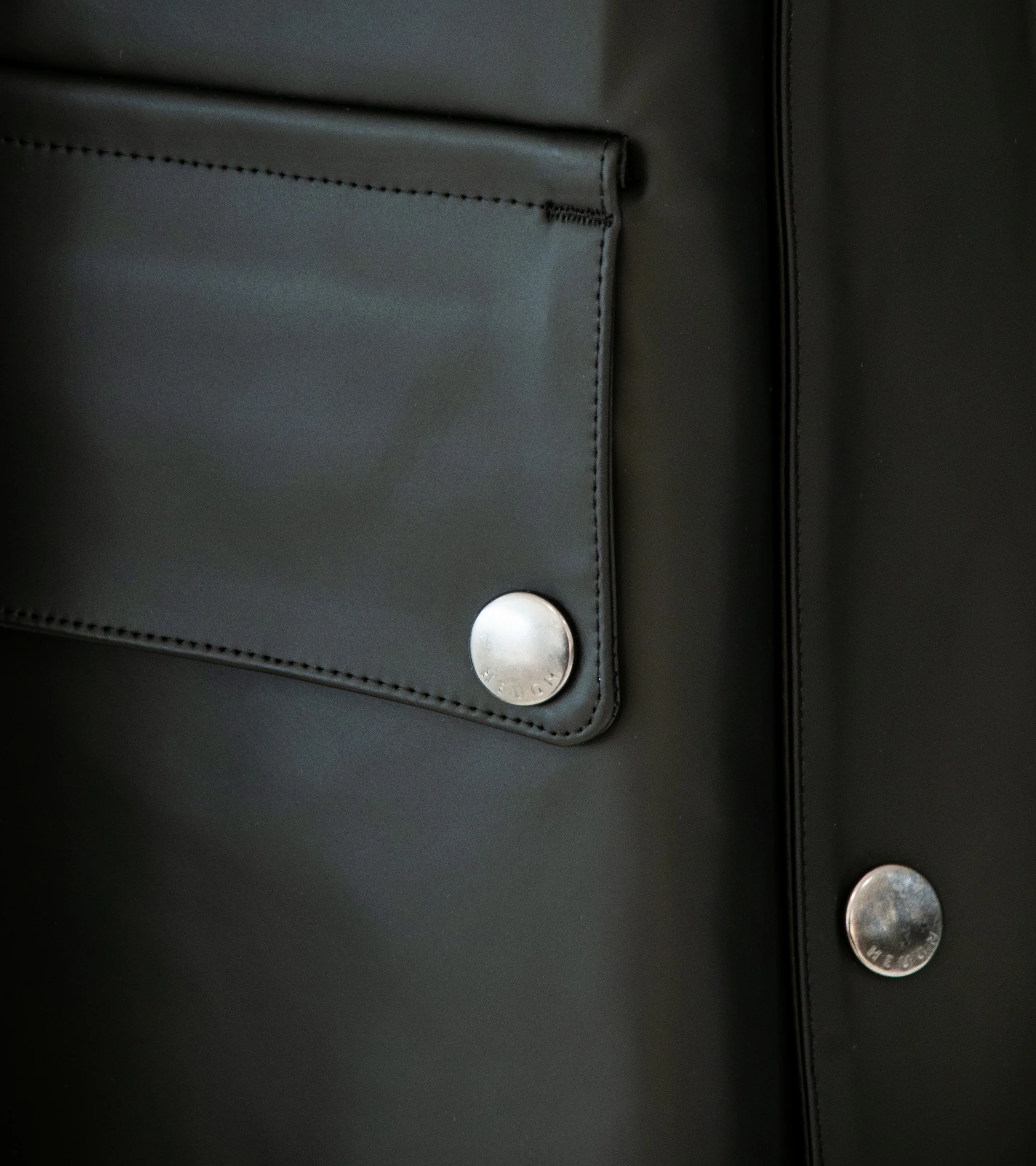 HEUGN 'Dan Coat' (Black) - Image 4