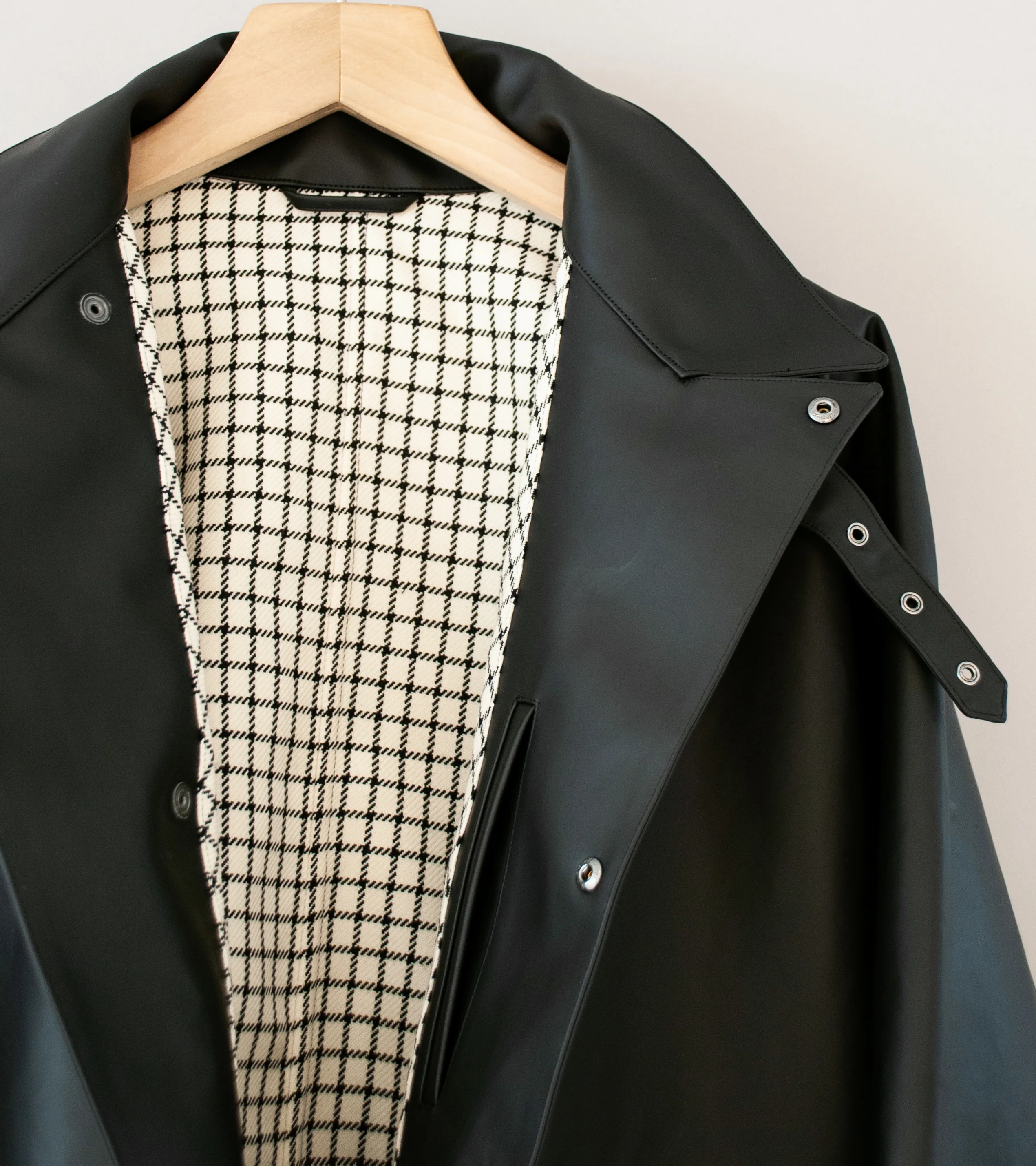 HEUGN 'Dan Coat' (Black) - Image 7