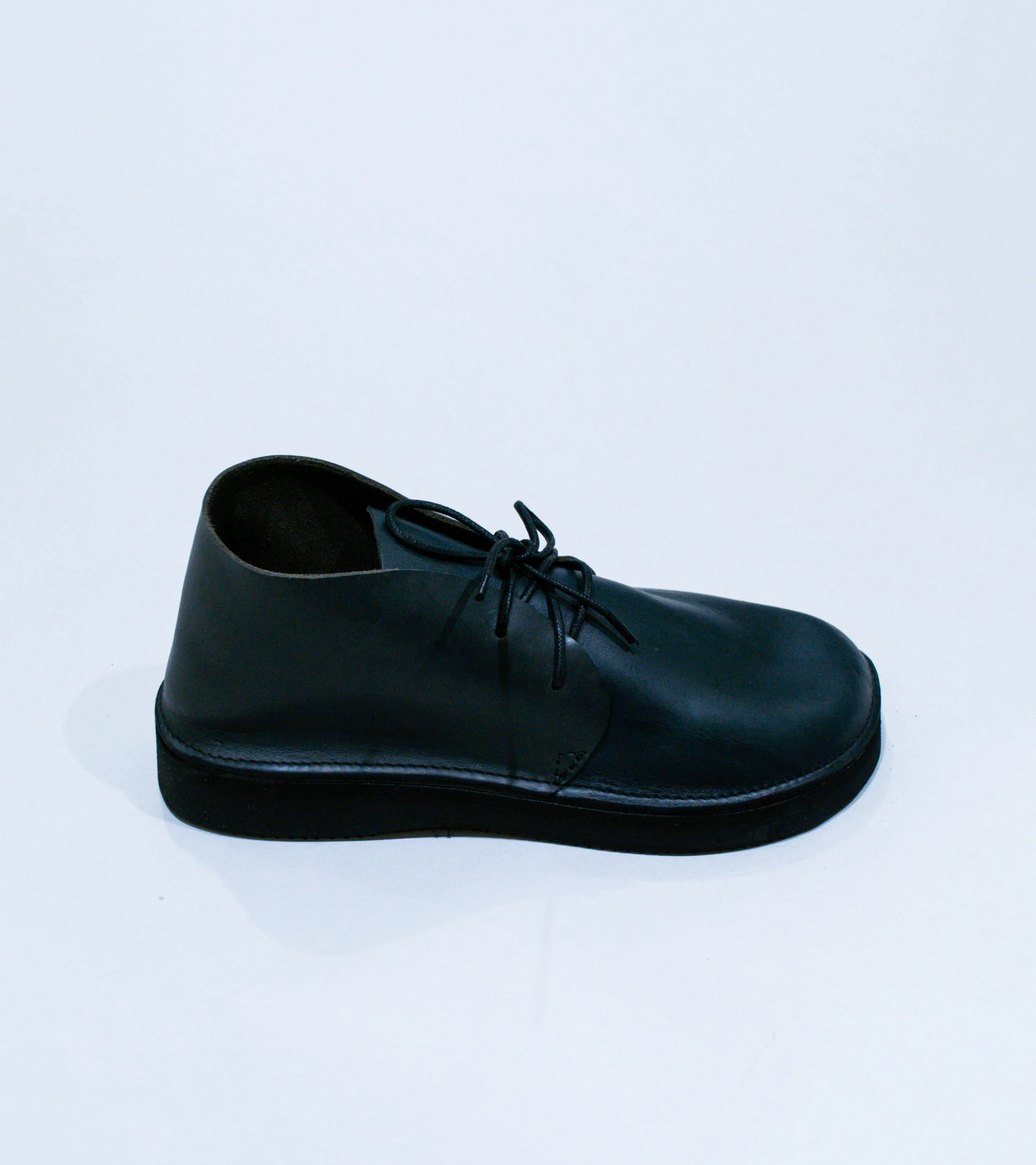 MAN-TLE 'R0 V2 Aurora High' (Midnight Horween) - Image 4