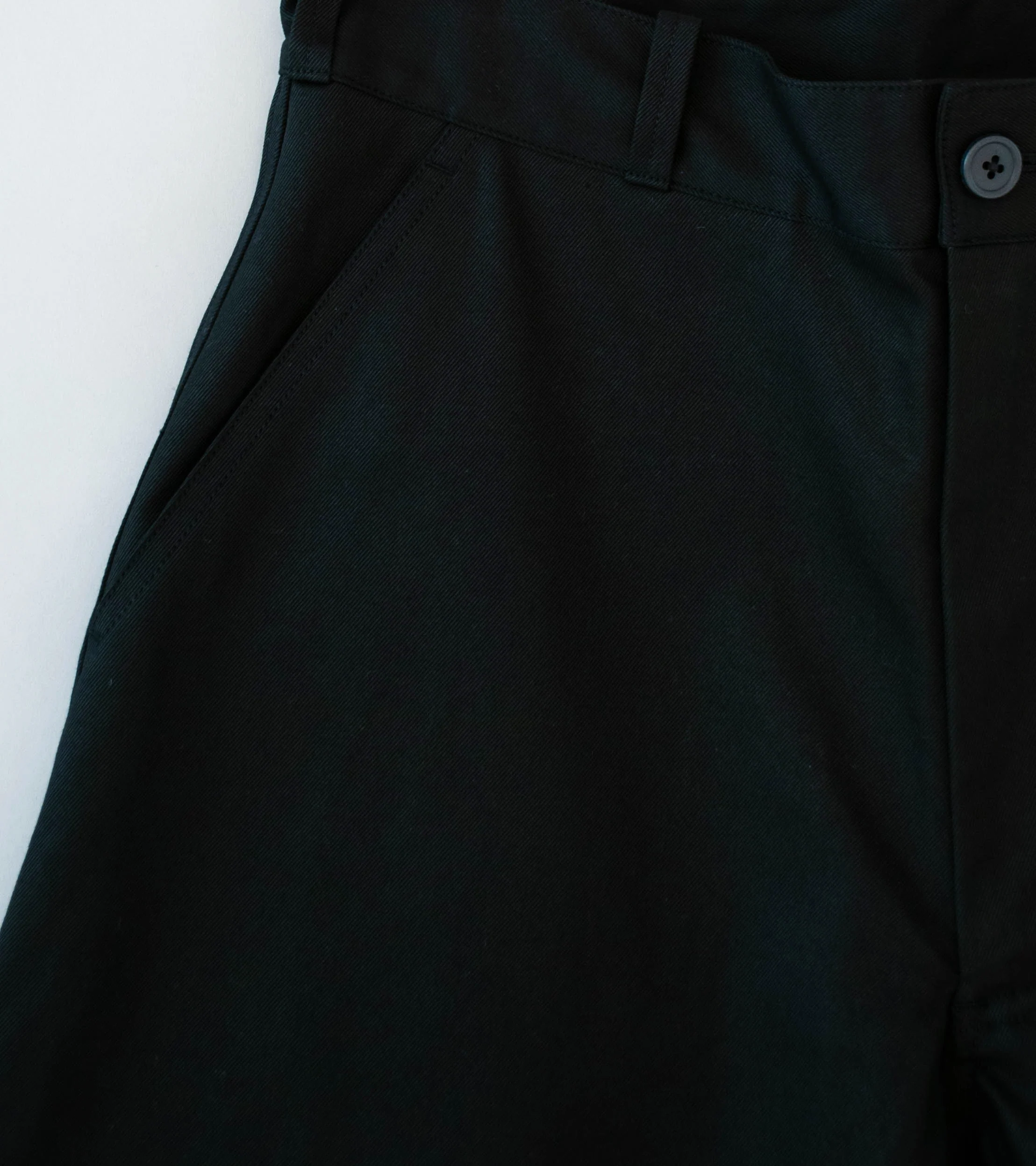 MAN-TLE 'R20 J5 Jebok Pants' (Black Work) - Image 2