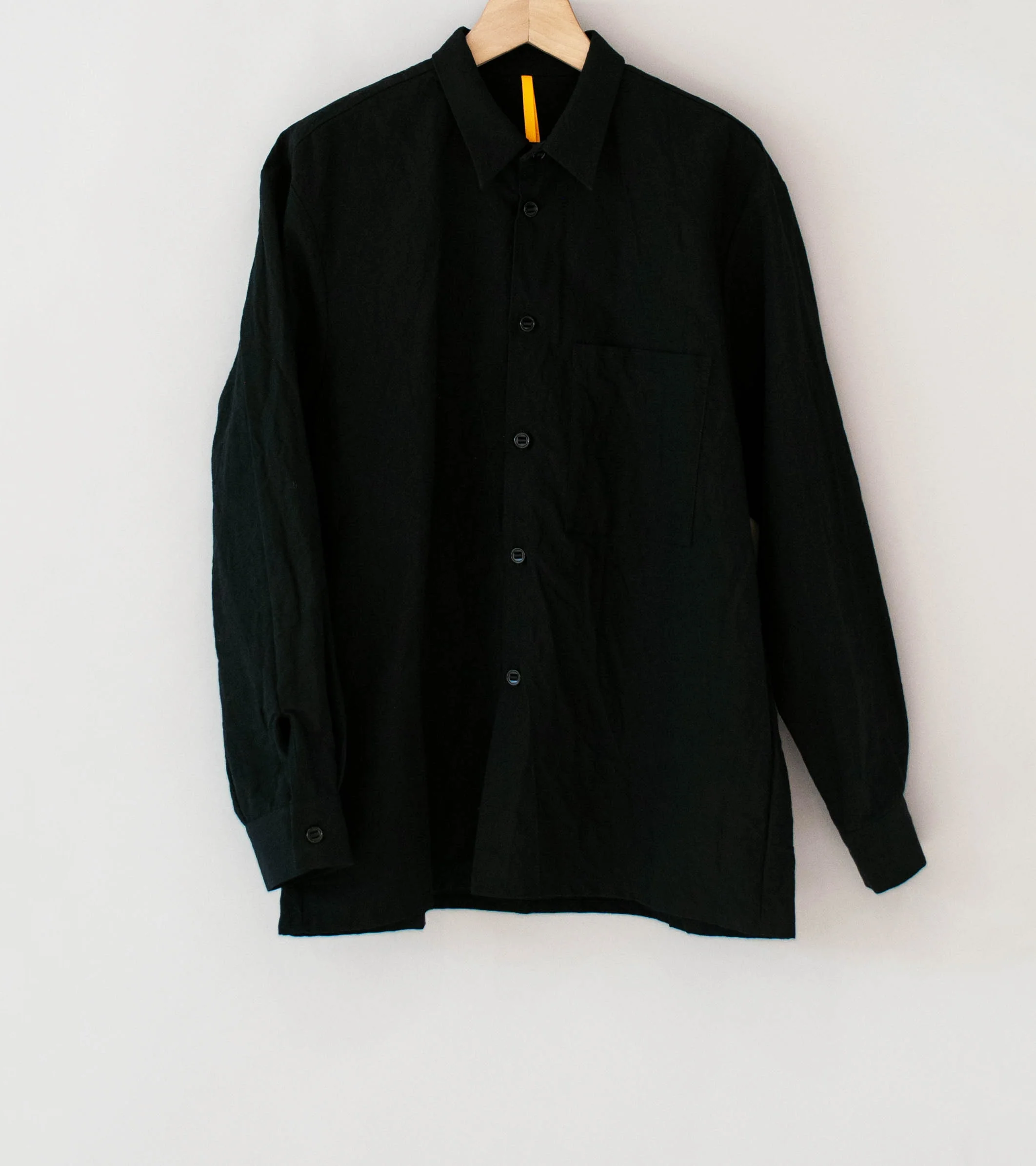 MAN-TLE 'R20 S1 New Shirt 1' (Black Linen)