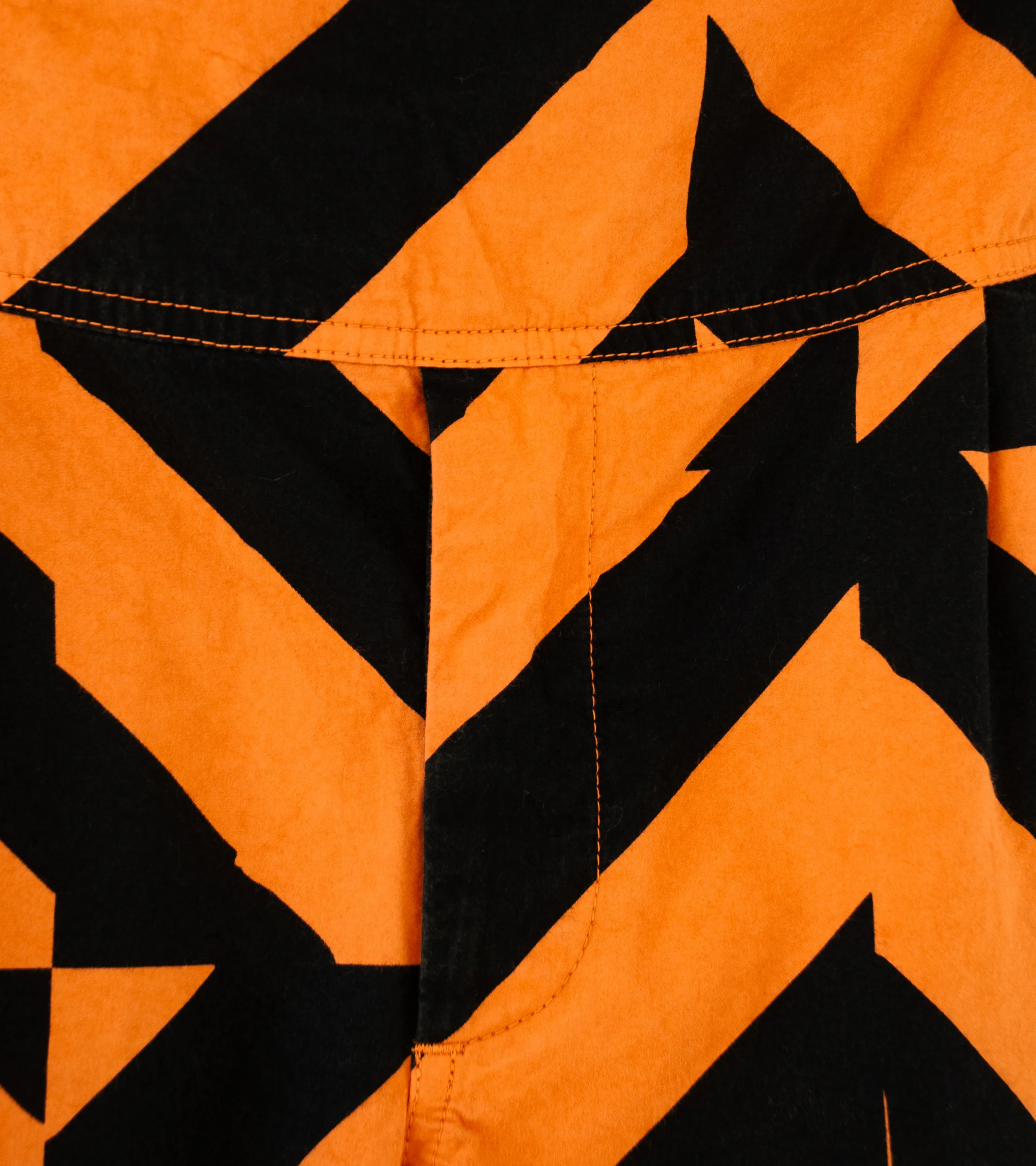 Offering 'Diamond Pant' (Orange Black) - Image 4