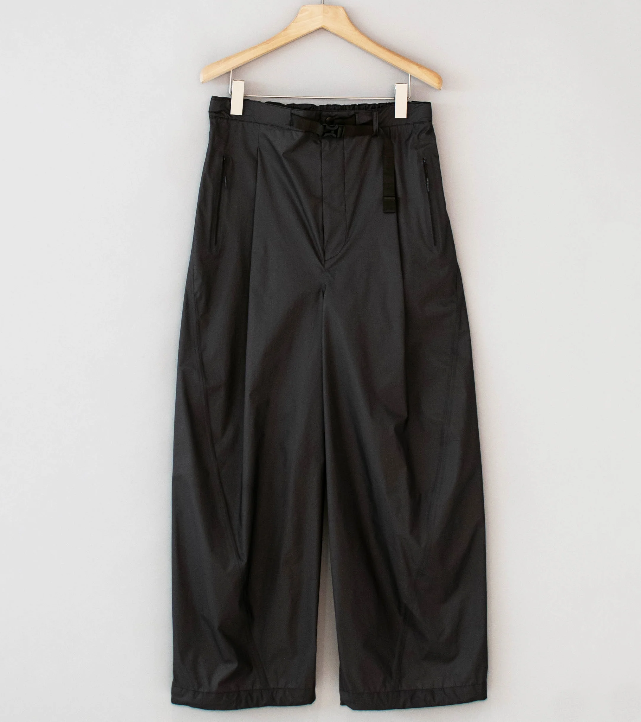 Product Twelve 'Ultra Light Shell Pants' (Brown)