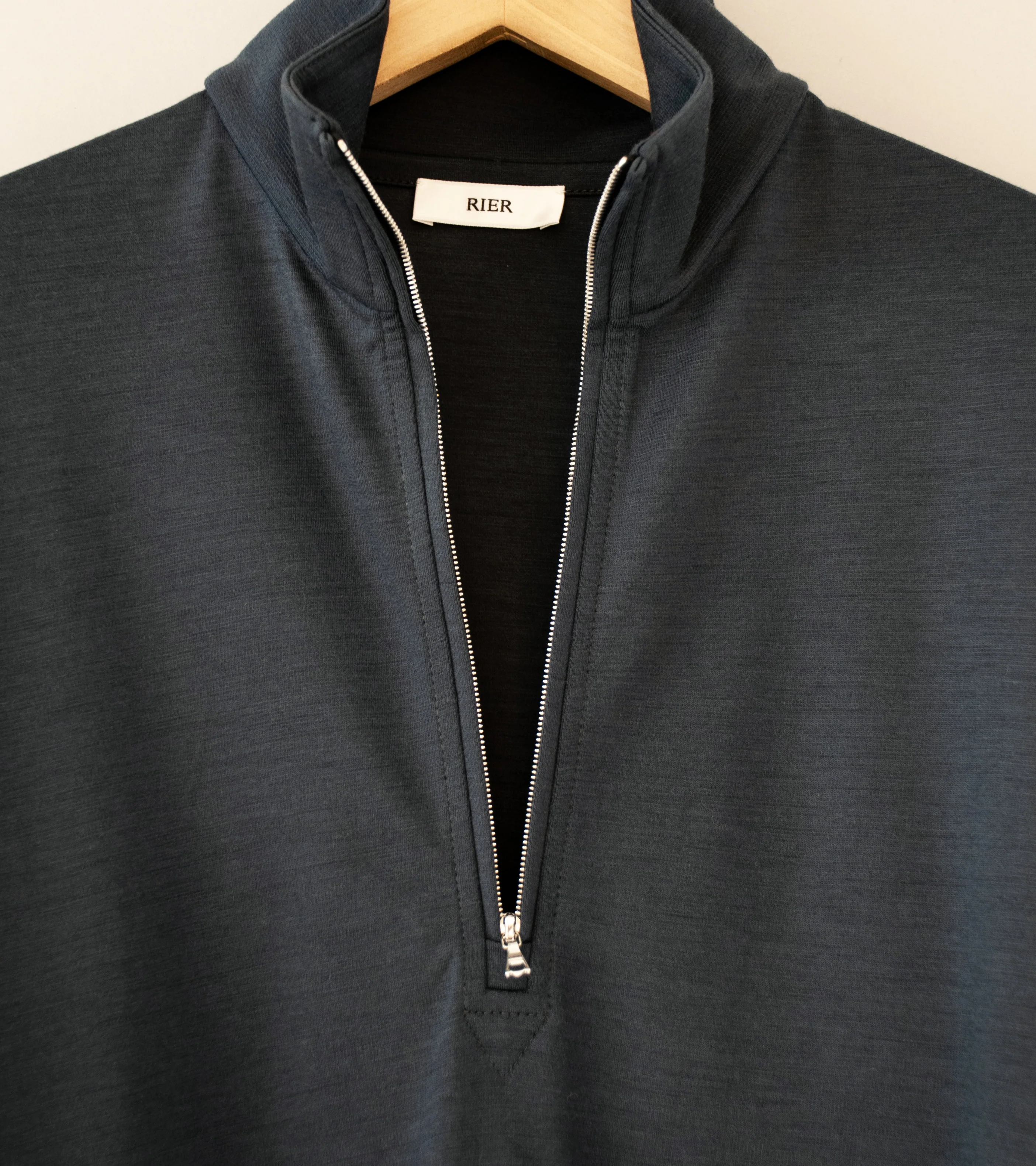 Rier 'Polar Jogging Shirt' (Plombe Interlock) - Image 5