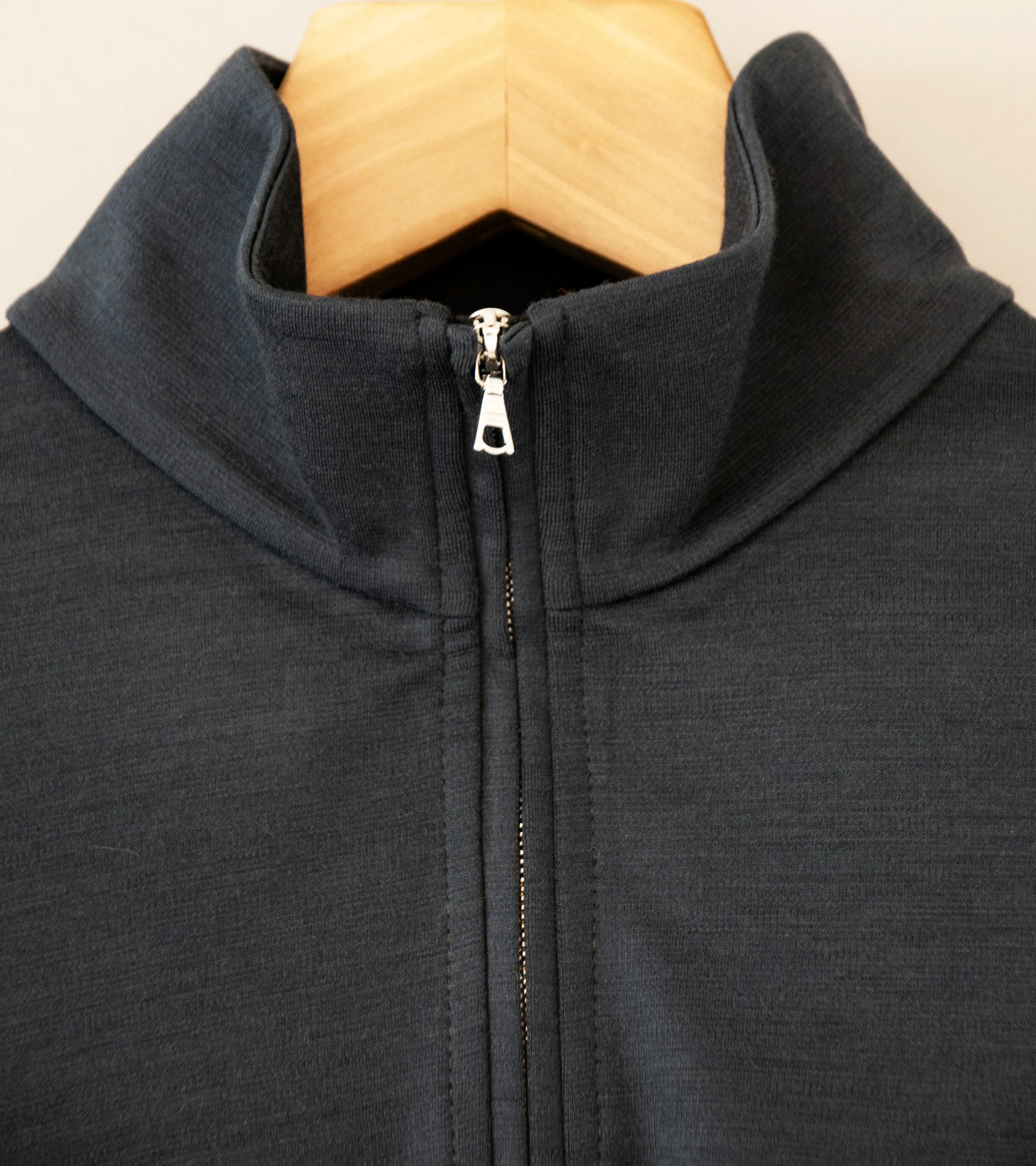 Rier 'Polar Jogging Shirt' (Plombe Interlock) - Image 7